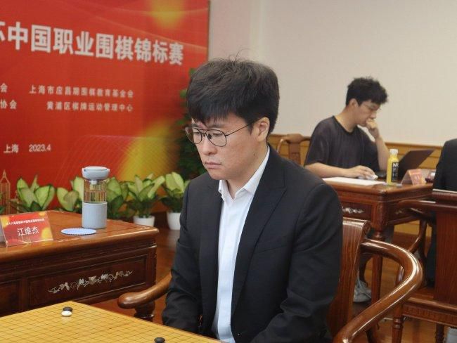 欧美一区二区三区免费看