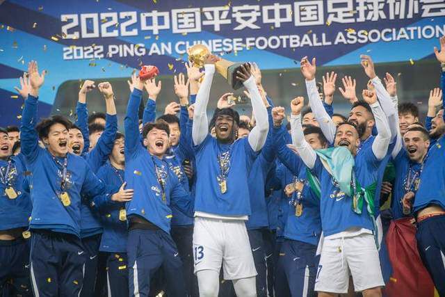 免费国产成人午夜电影